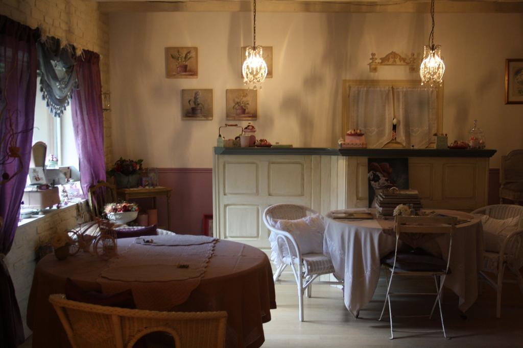 Le Bonheur A La Campagne Bed and Breakfast Lesmont Εξωτερικό φωτογραφία