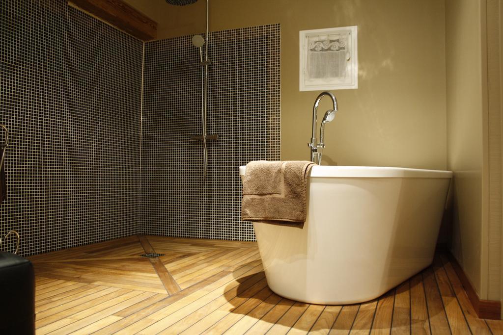 Le Bonheur A La Campagne Bed and Breakfast Lesmont Δωμάτιο φωτογραφία