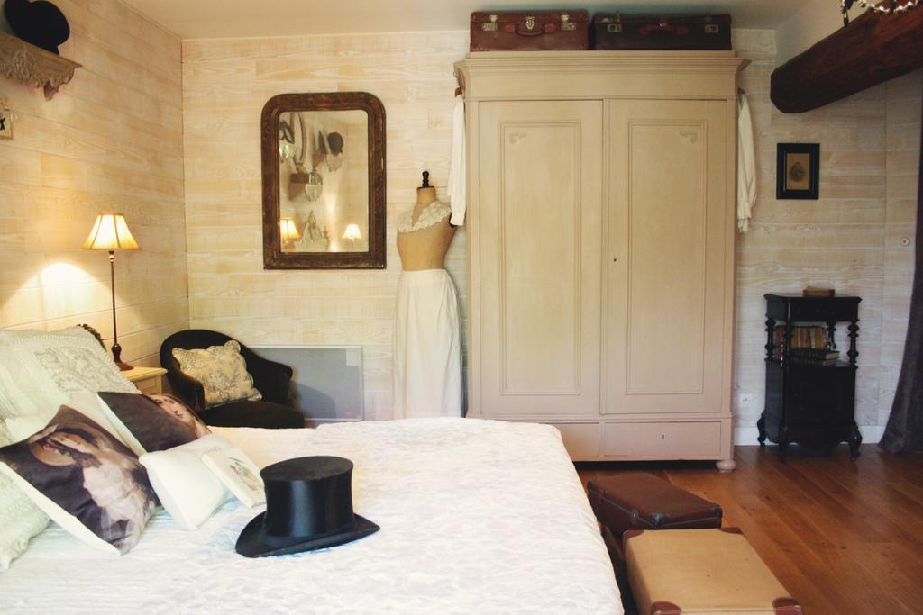 Le Bonheur A La Campagne Bed and Breakfast Lesmont Εξωτερικό φωτογραφία
