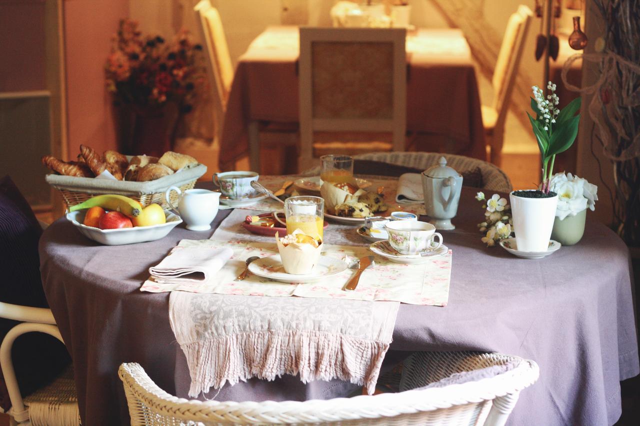 Le Bonheur A La Campagne Bed and Breakfast Lesmont Εξωτερικό φωτογραφία