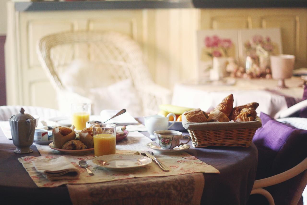 Le Bonheur A La Campagne Bed and Breakfast Lesmont Εξωτερικό φωτογραφία